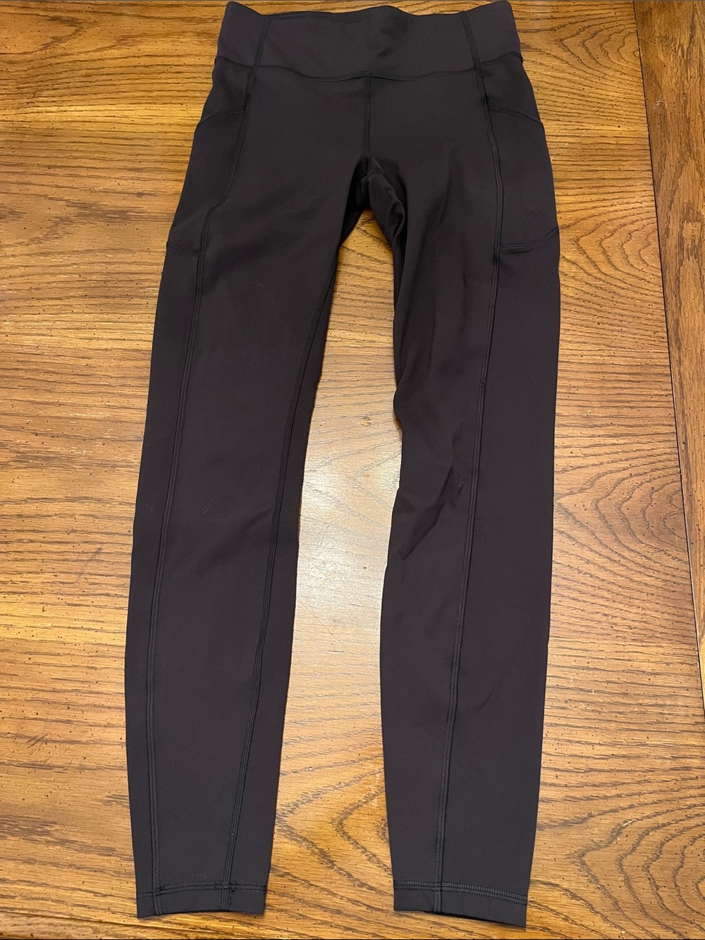 Lululemon leggings, size 8